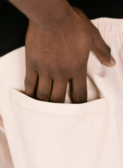 Arte Samuel Logo Shorts Cream