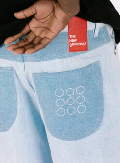 The New Originals 9-Dots Denim Shorts Light Wash