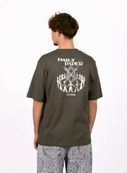 Daily Paper Chimera Green Hand In Hand T-Shirt -Samsoe Samsoe Shop image 137