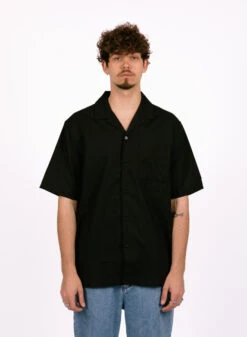 Olaf Hussein Cotton Linen SS Shirt Black -Samsoe Samsoe Shop image 1654