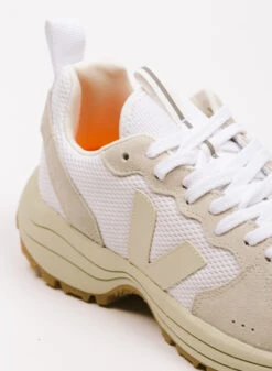 Veja Venturi White Pierre Natural White