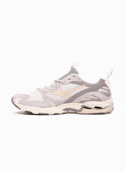 Mizuno Wave Rider 10 Arctic Ice / Pristine / Nimbus Cloud -Samsoe Samsoe Shop image 2247