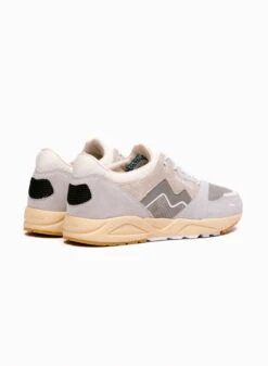 Karhu Aria 95 Lunar Rock Foggy Dew