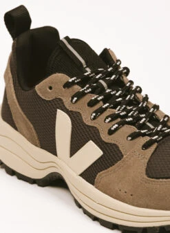 Veja Venturi Alveomesh Grafite Moonrock