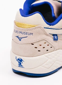 Mizuno X Rijksmuseum Contender Melkmeisje