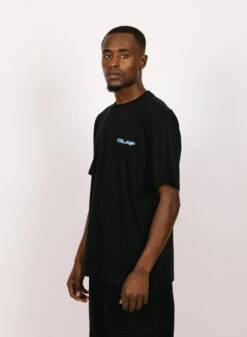 Olaf Hussein OLAF Passenger Tee Black -Samsoe Samsoe Shop image 586
