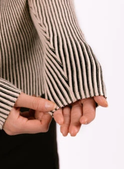 Obey Onyx Cardigan Oyster Grey Multi -Samsoe Samsoe Shop image 691