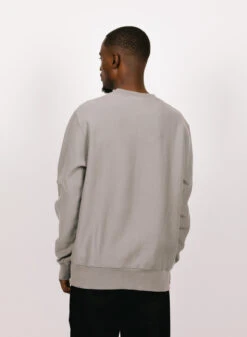 Olaf Hussein OLAF Drift Logo Crewneck Shade Grey -Samsoe Samsoe Shop image 921