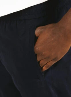 Olaf Hussein Olaf Slim Cotton Trouser Navy -Samsoe Samsoe Shop image 951