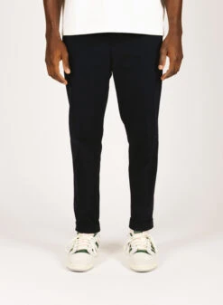 Olaf Hussein Olaf Slim Cotton Trouser Navy -Samsoe Samsoe Shop image 952
